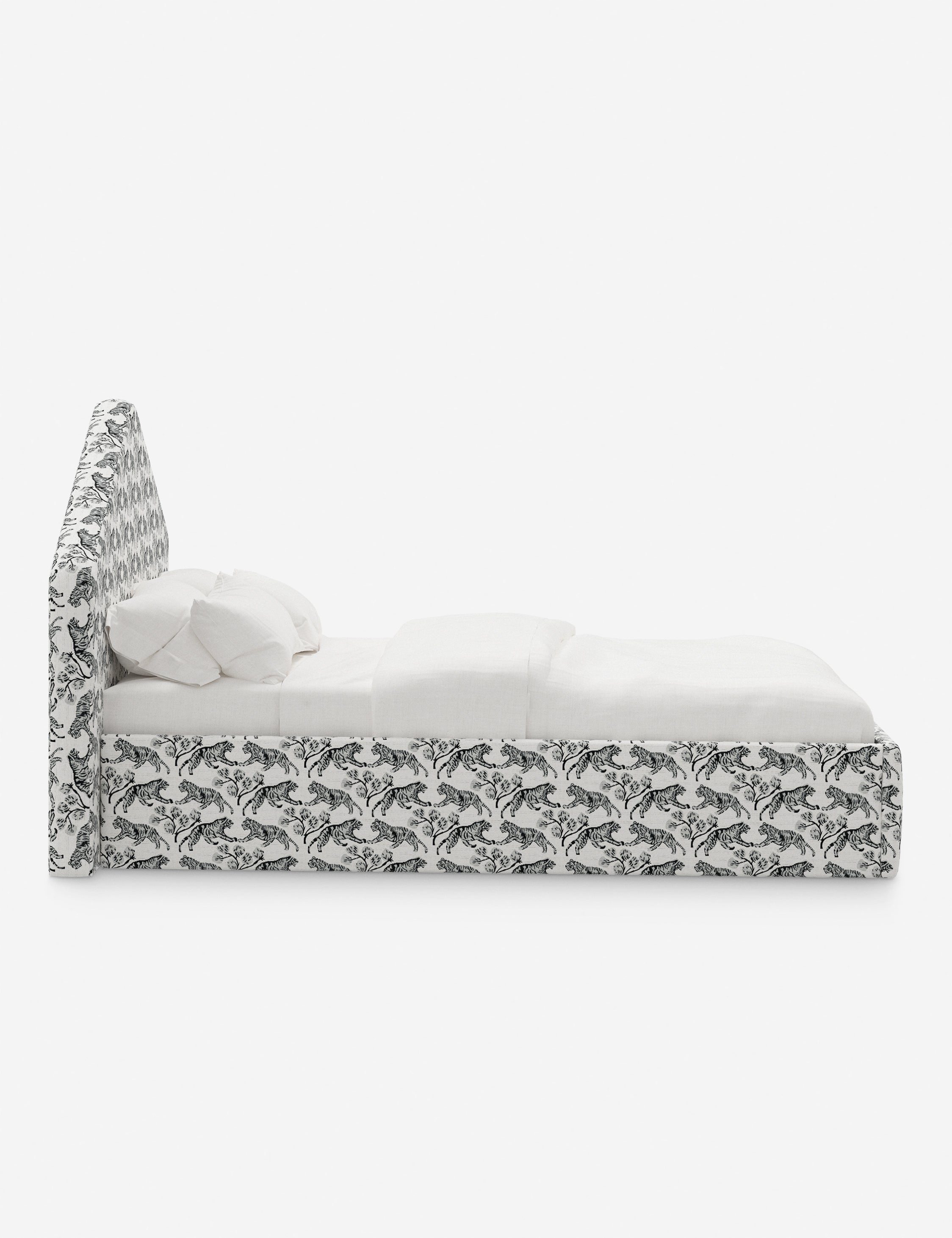 Lit Plateforme - Affirmez votre style dans votre chambre avec ce lit plateforme unique