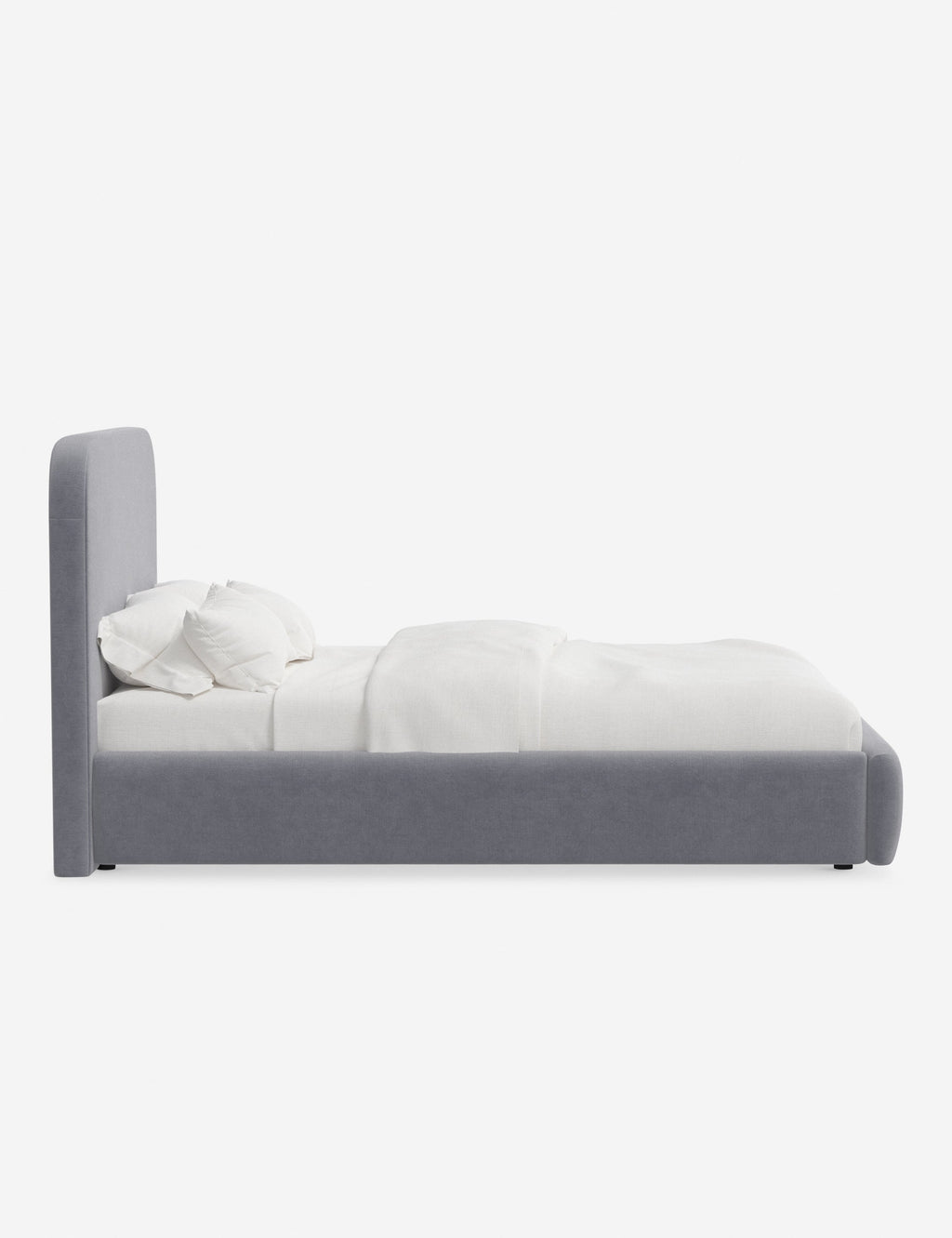 Lit plateforme haut - Un design épuré et une tête de lit arrondie confèrent une touche de douceur à ce cadre de lit tapissé