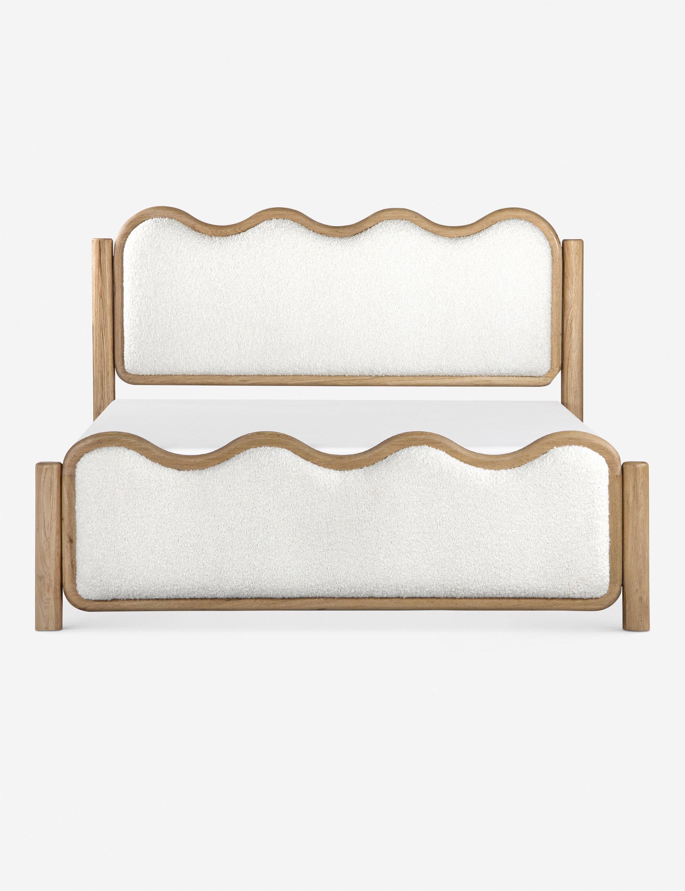 Lit plateforme - Le design épuré du lit évoque le confort d'un nuage