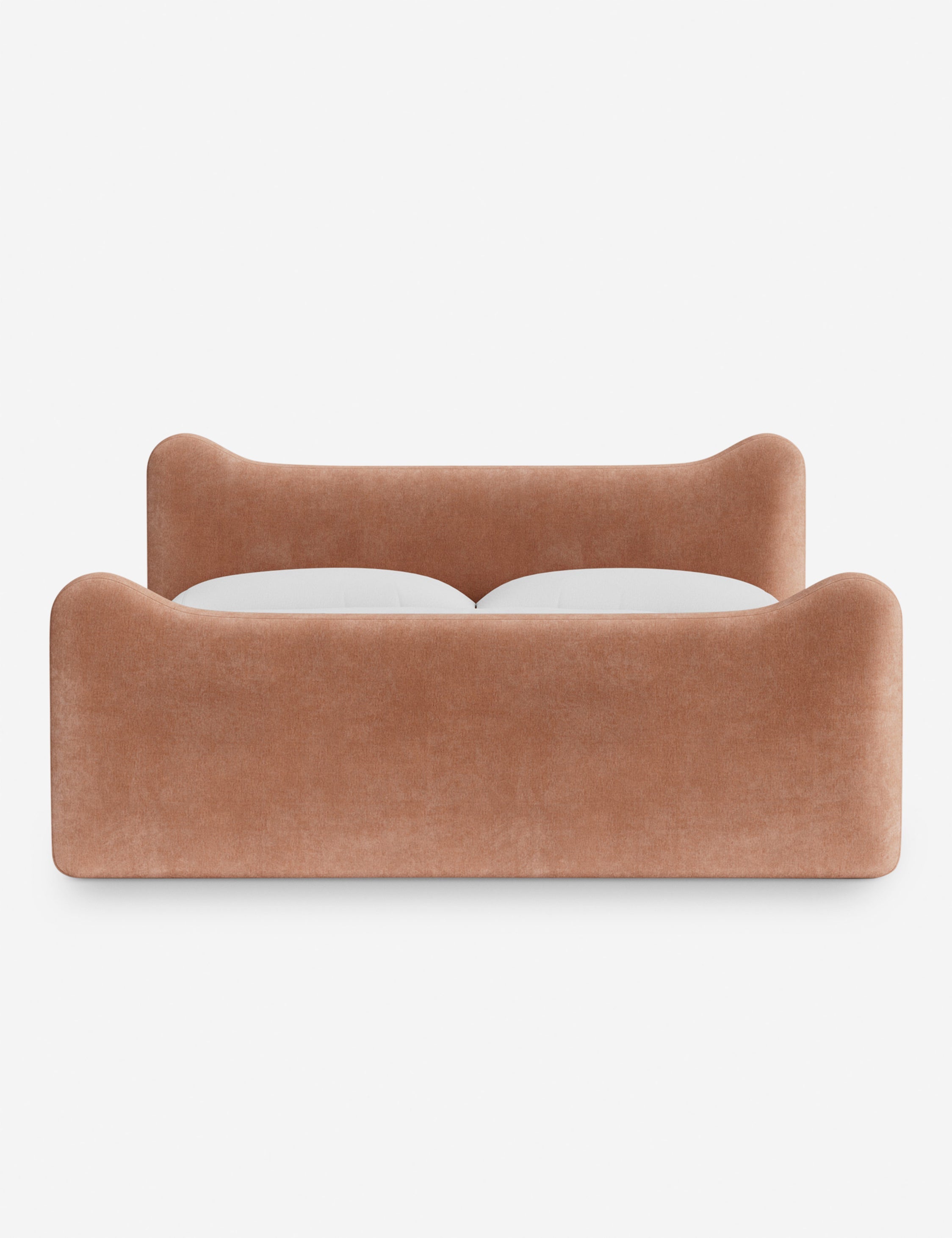 Lit plateforme - Dans le lit Briar, des lignes douces forment une silhouette raffinée à double couronne pour créer une profondeur sculpturale avec une touche de fantaisie