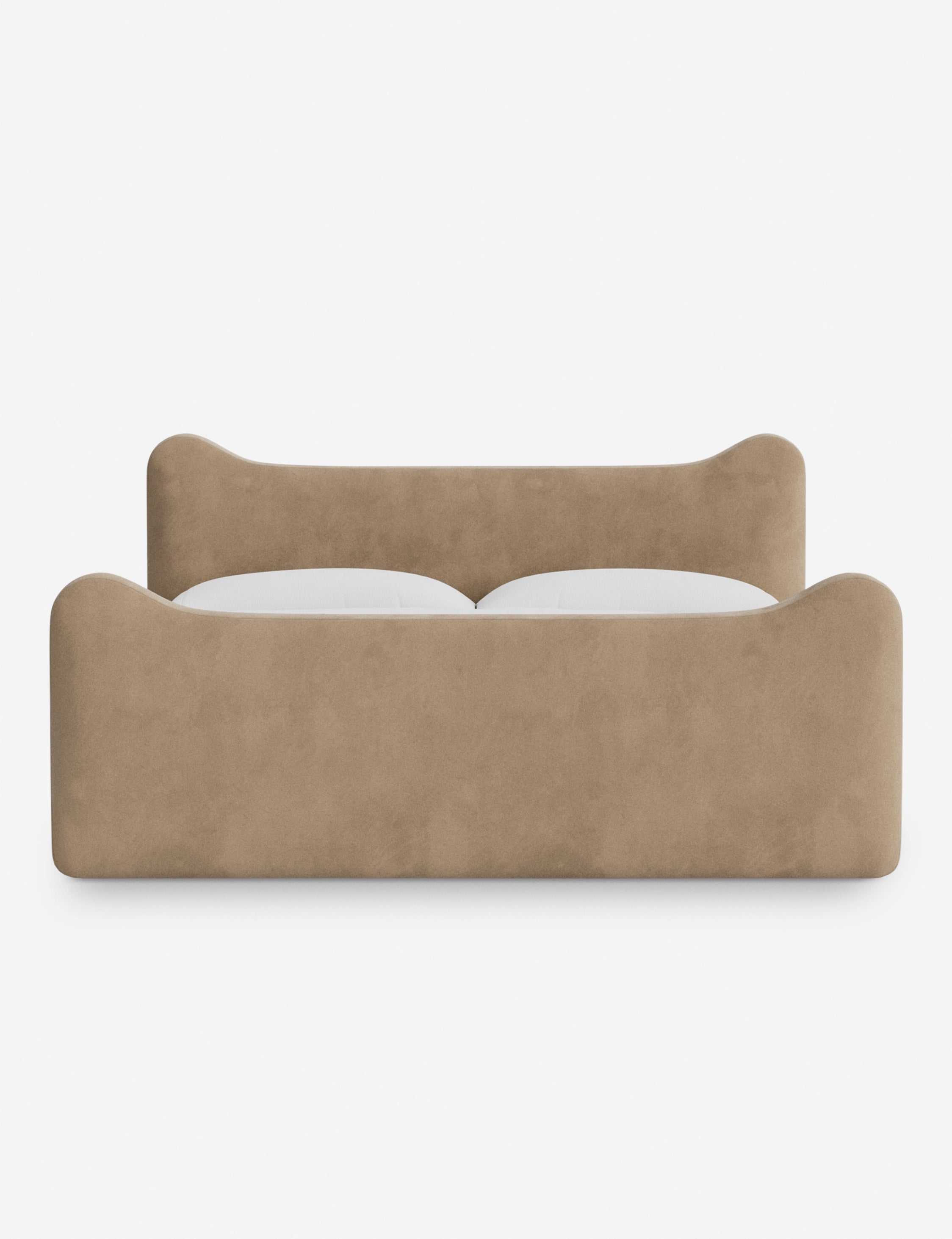 Lit plateforme - Dans le lit Briar, des lignes douces forment une silhouette raffinée à double couronne pour créer une profondeur sculpturale avec une touche de fantaisie