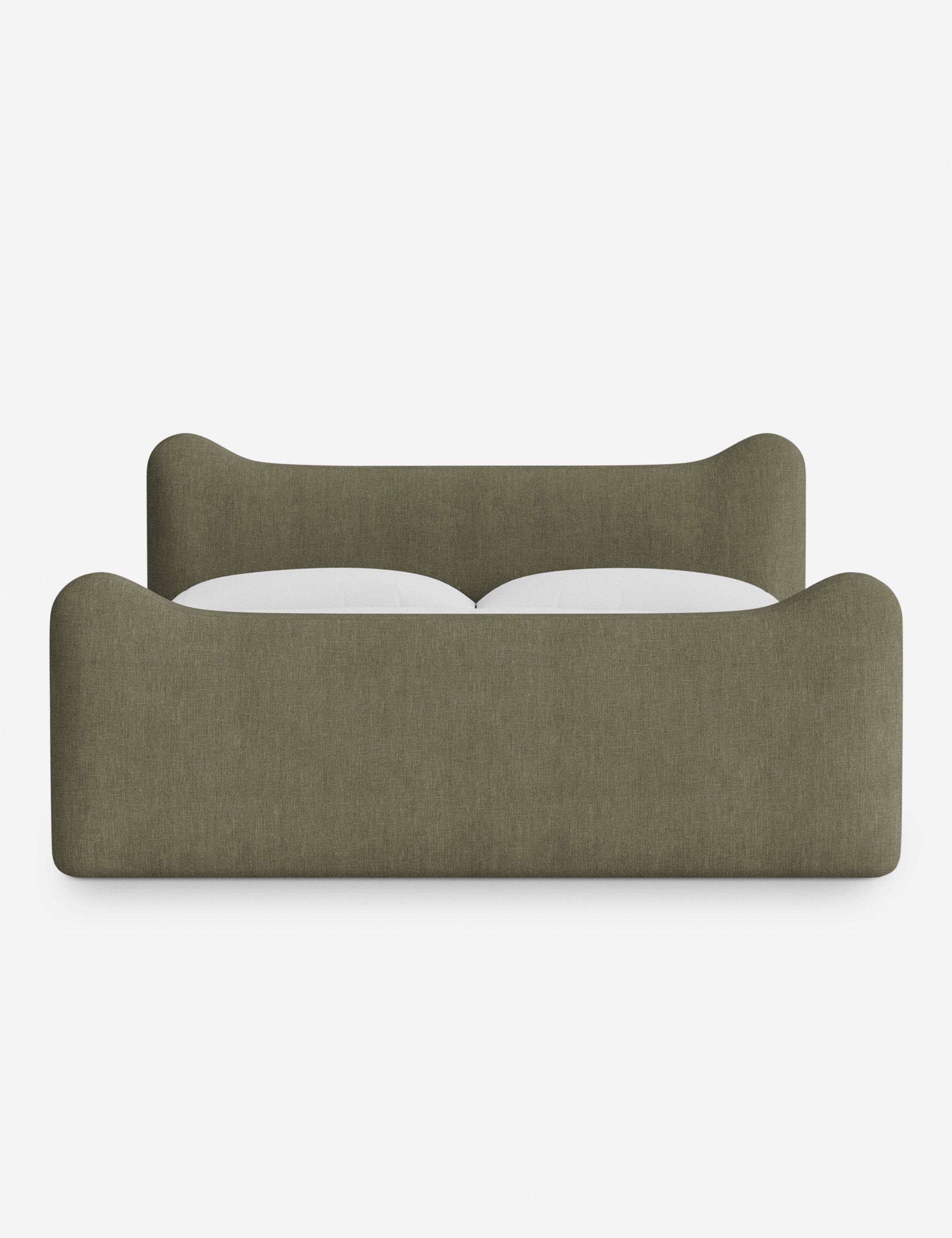 Lit plateforme - Dans le lit Briar, des lignes douces forment une silhouette raffinée à double couronne pour créer une profondeur sculpturale avec une touche de fantaisie