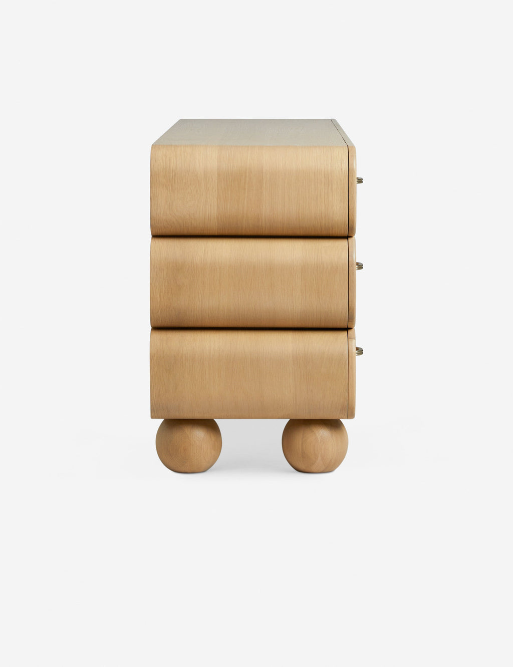 Commode 6 tiroirs - La géométrie douce définit notre commode Barberi, apportant une chaleur sculpturale à la chambre.