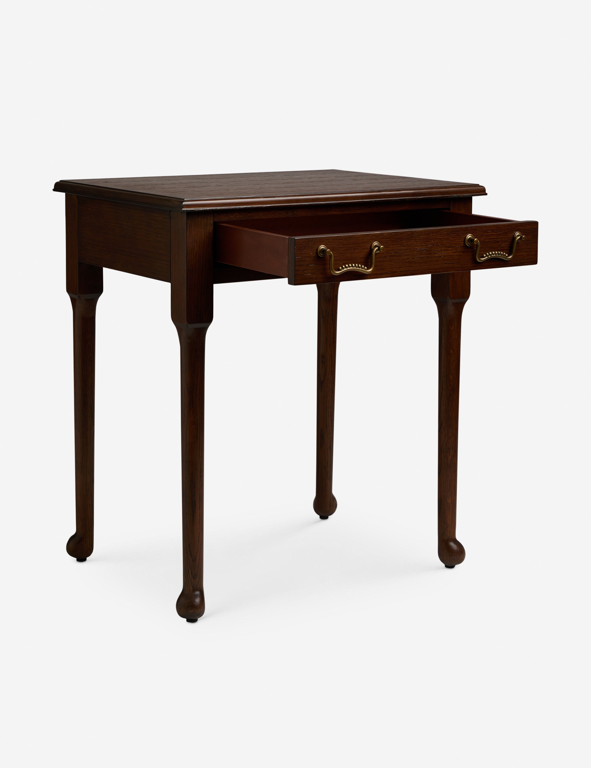 Table de chevet - insuffle à cette collection exclusive toute la chaleur, les motifs et les détails nostalgiques qui la définissent