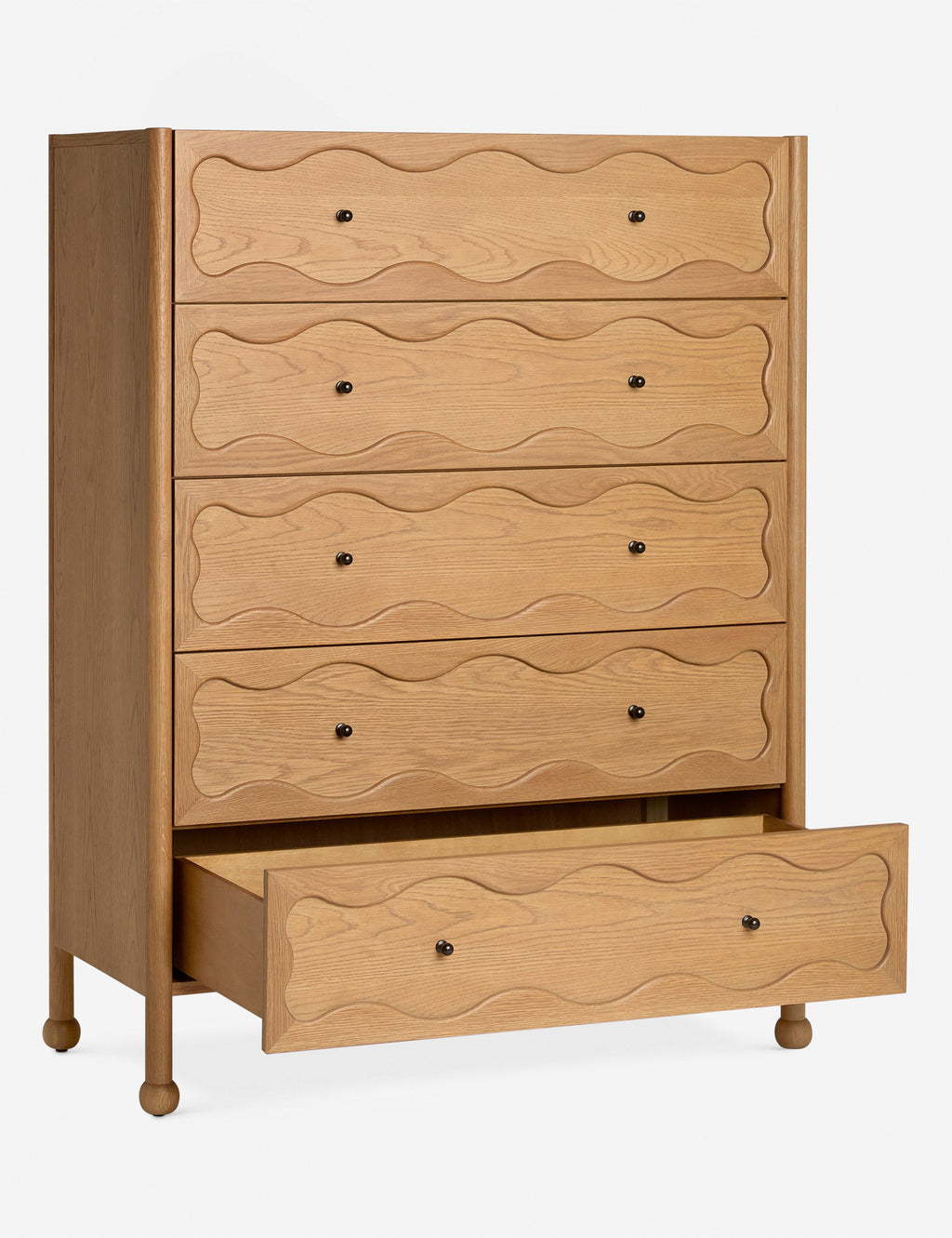 Commode 5 tiroirs - Dans cette collection exclusive, elle transpose son sens inné de la mode à la maison, avec des éléments astistiques conçus pour l'habitat