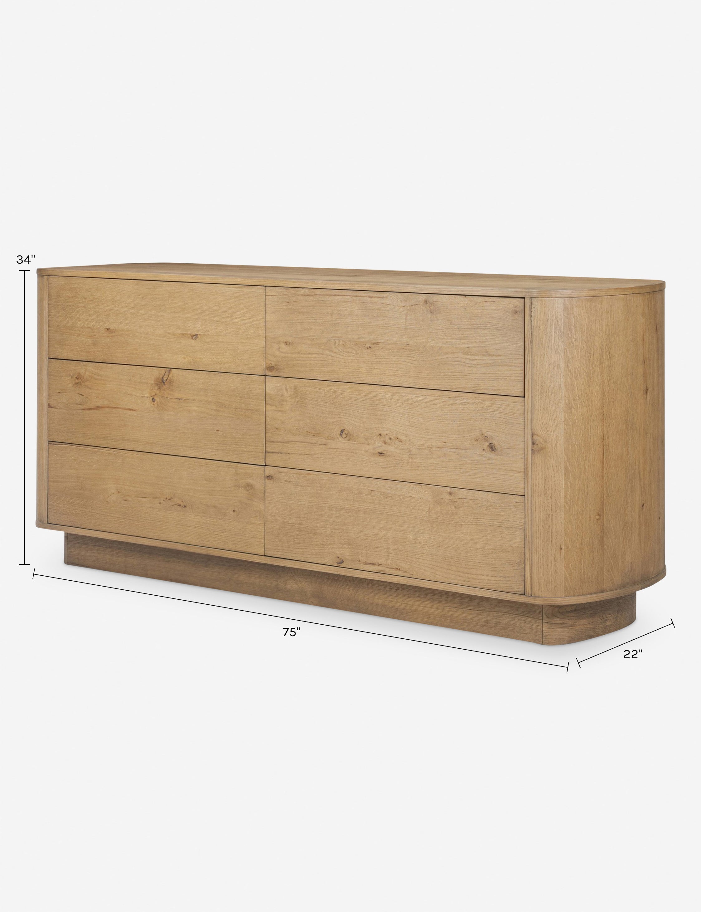 Commode - Les lignes douces de la commode se reflètent dans sa silhouette légèrement arrondie, offrant un design élégant avec un profil sculptural et raffiné.