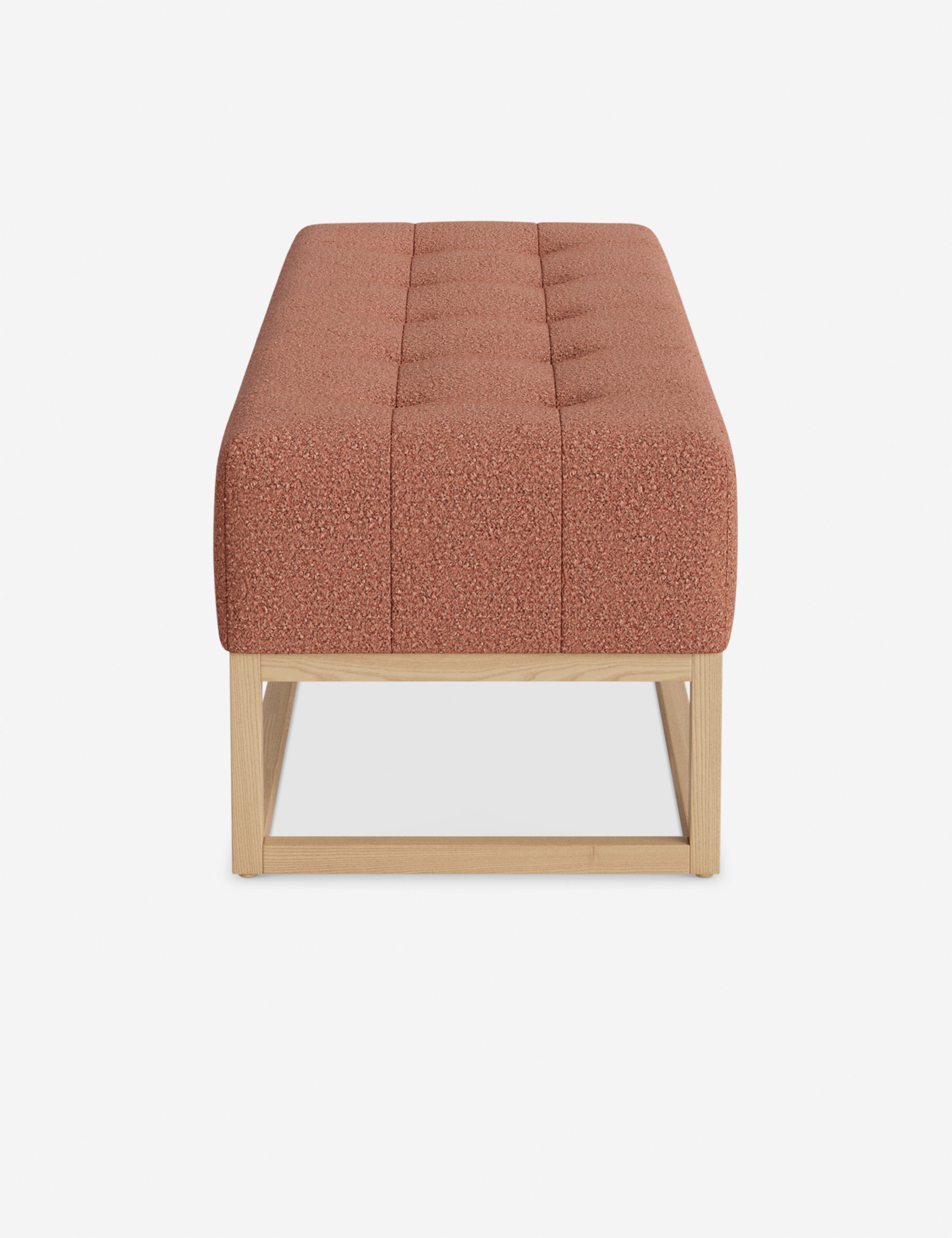 Banc - Alliant des éléments sur mesure à un confort transitoire, ce banc capitonné de la collection pour Lulu and Georgia est le