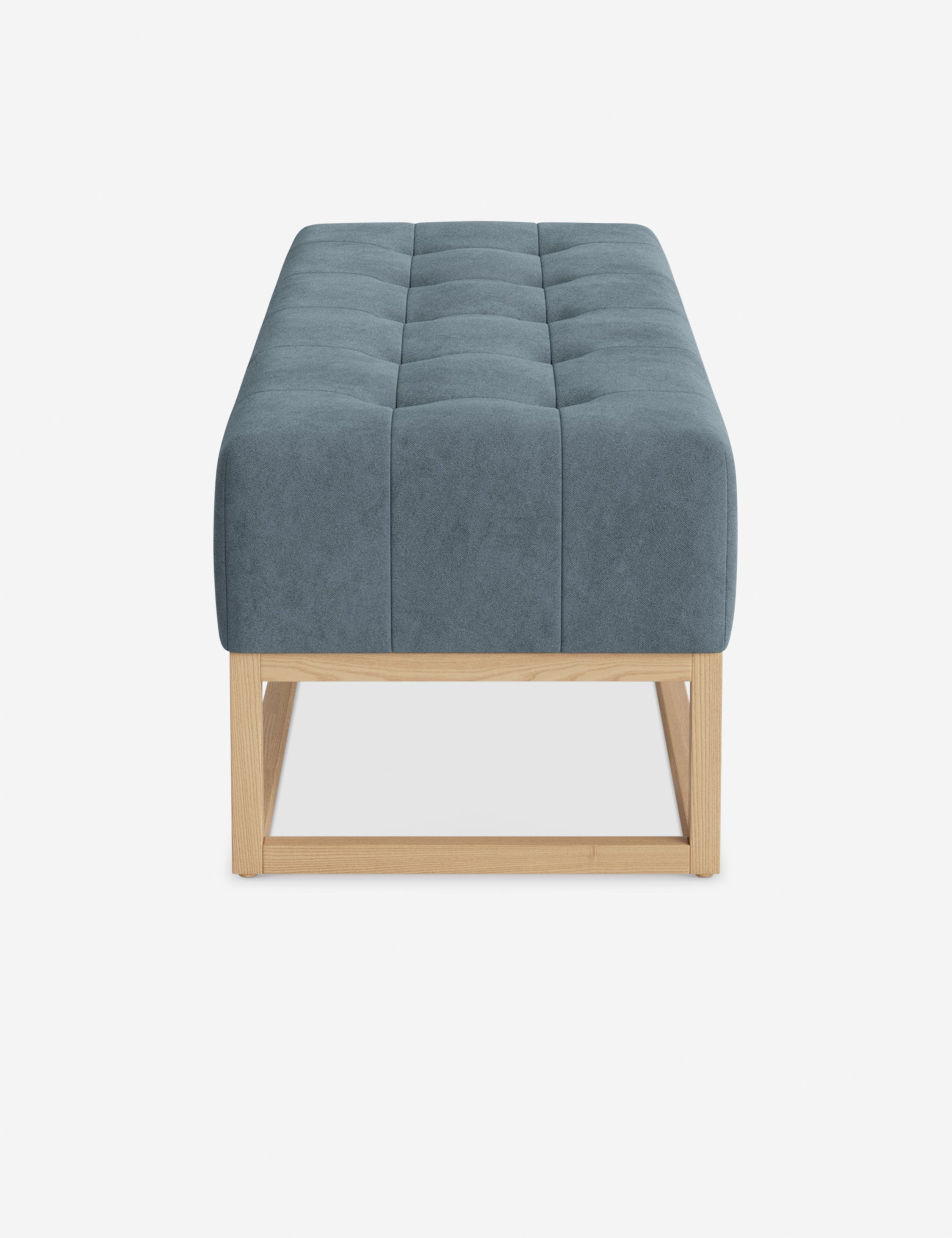 Banc - Alliant des éléments sur mesure à un confort transitoire, ce banc capitonné de la collection pour Lulu and Georgia est le