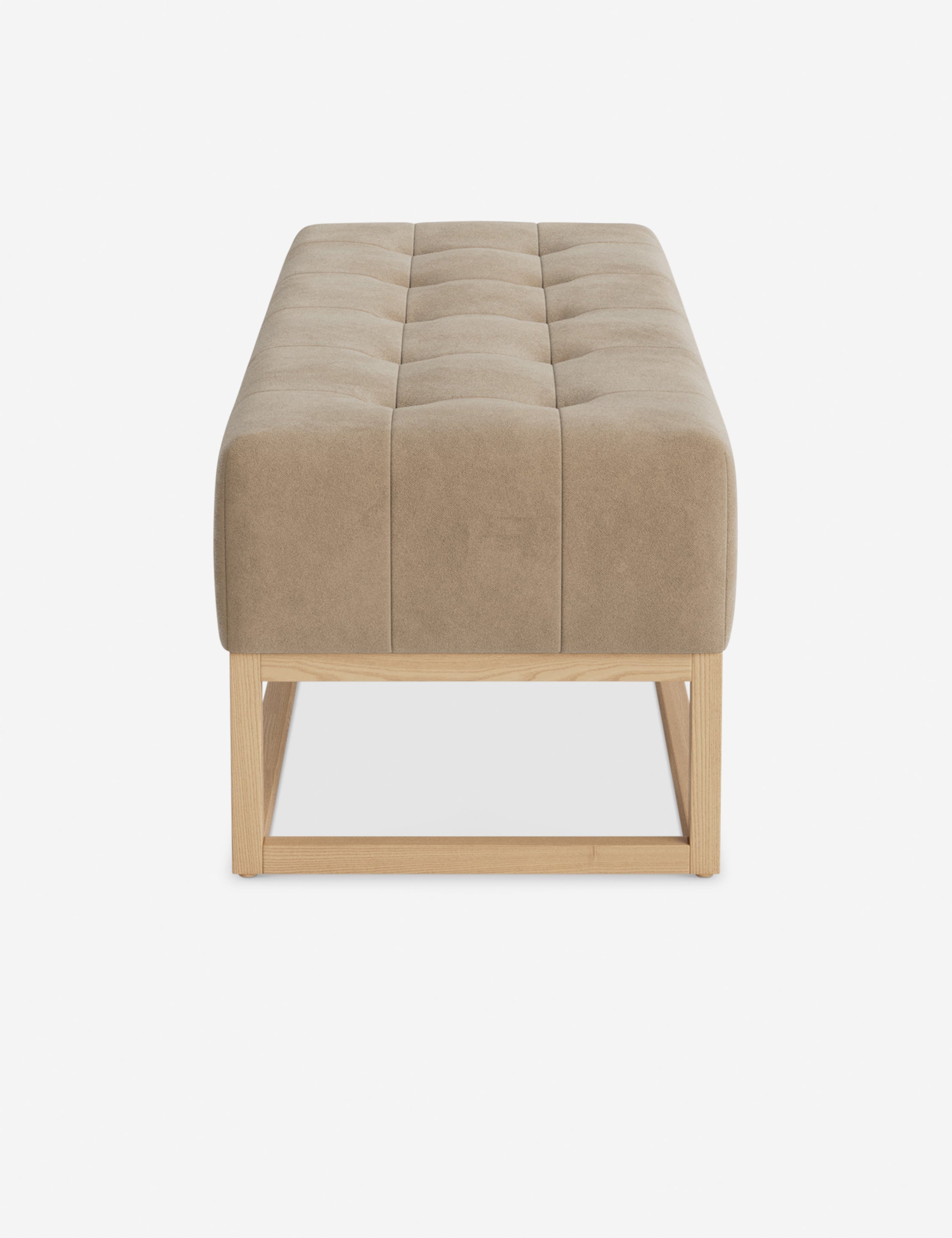 Banc - Alliant des éléments sur mesure à un confort transitoire, ce banc capitonné de la collection pour Lulu and Georgia est le