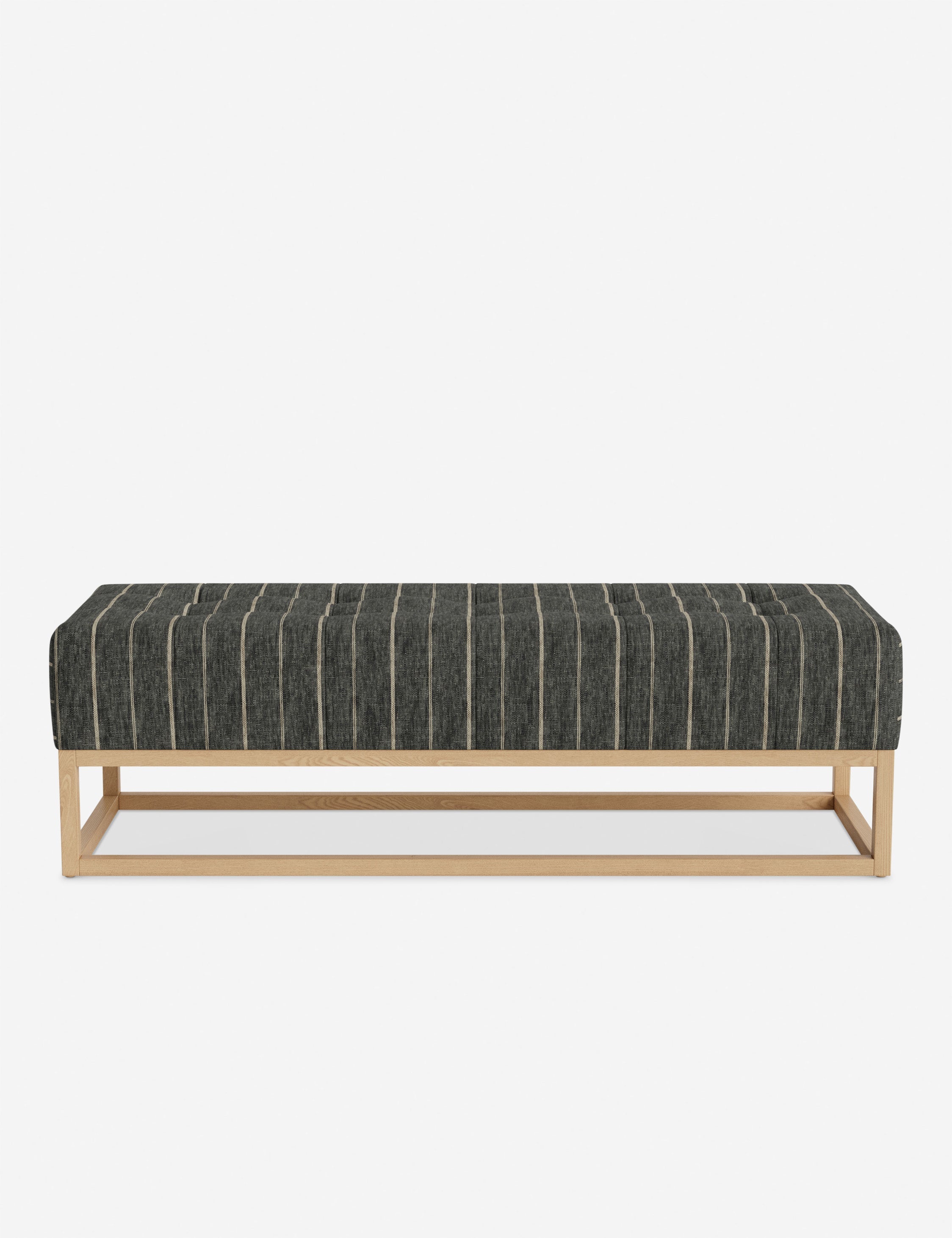 Banc - Alliant des éléments sur mesure à un confort transitoire, ce banc capitonné de la collection pour Lulu and Georgia est le