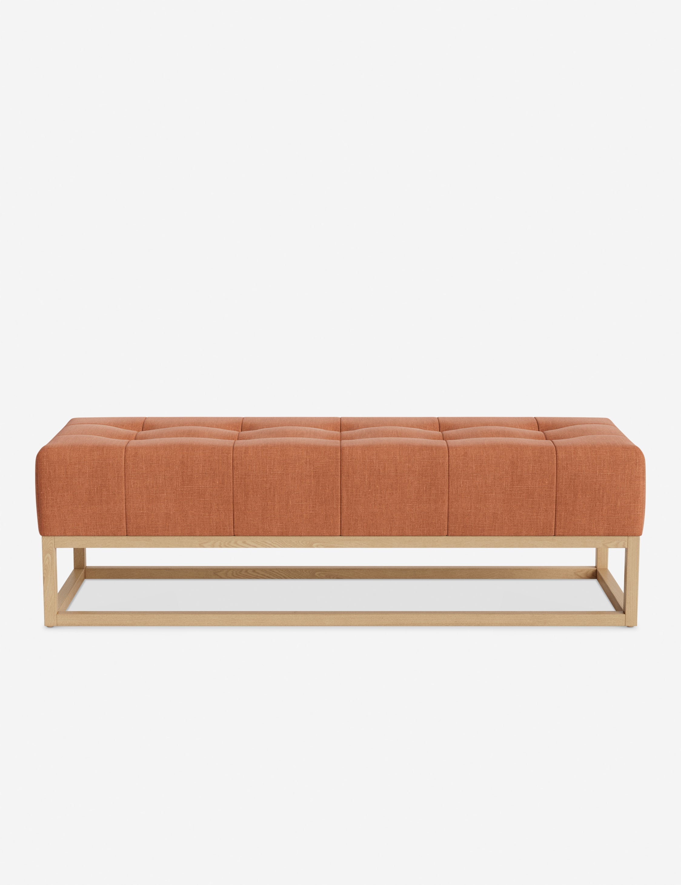 Banc - Alliant des éléments sur mesure à un confort transitoire, ce banc capitonné de la collection pour Lulu and Georgia est le