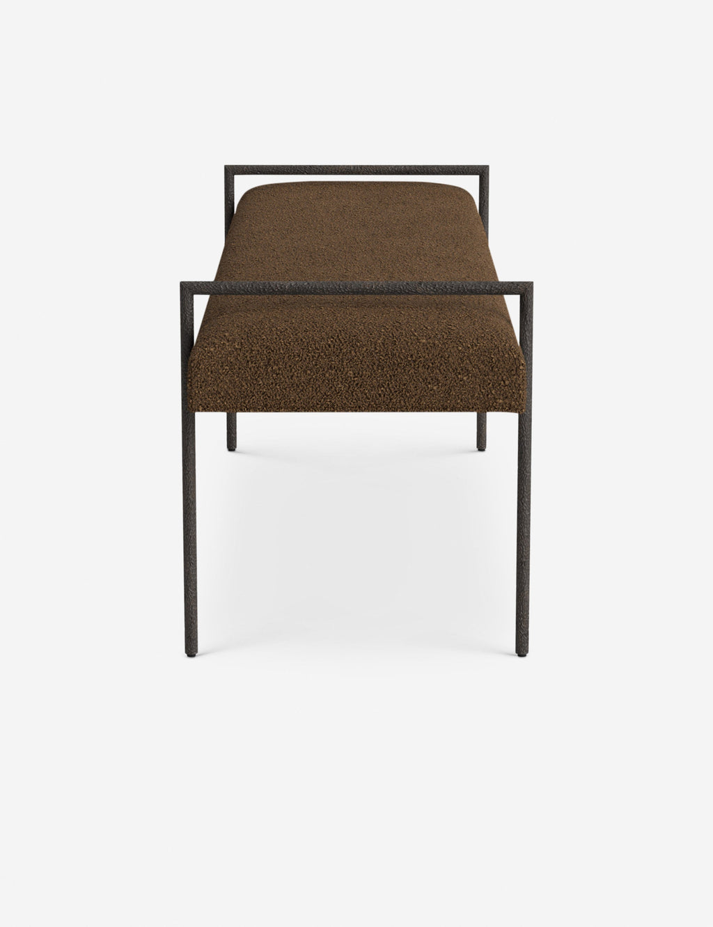 Banc - Une assise fine rembourrée repose sur un cadre métallique épuré, conférant à ce banc un profil net et architectural