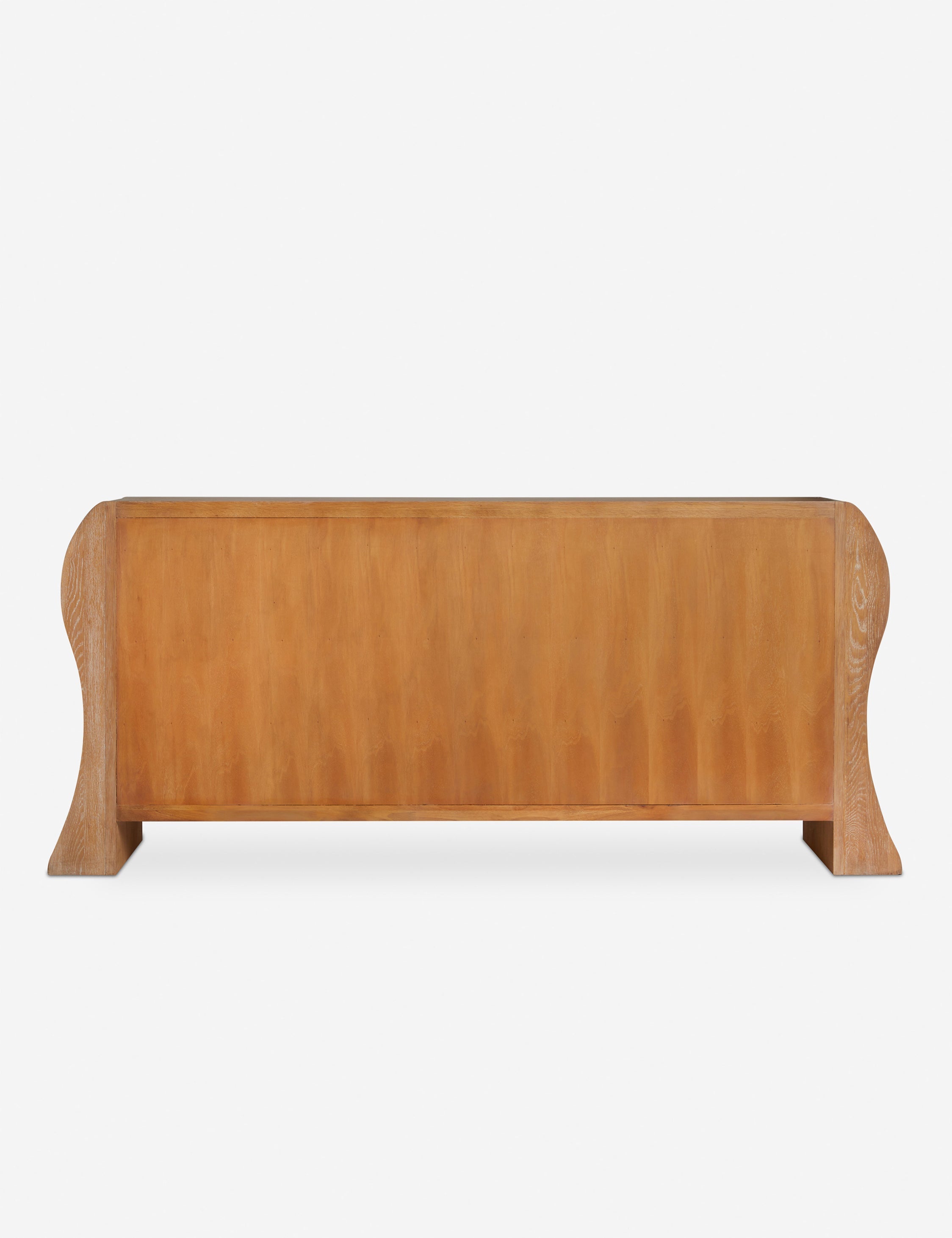 Commode à 6 tiroirs - La commode apporte une touche sculpturale à la chambre