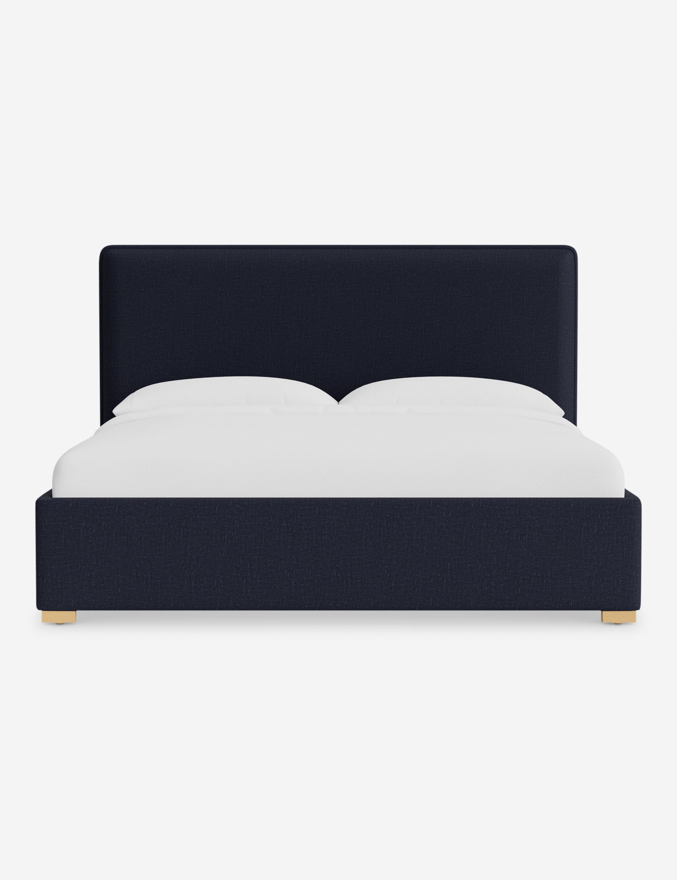 Lit - Le lit allie des lignes douces à une simplicité épurée pour un style à la fois équilibré et raffiné.