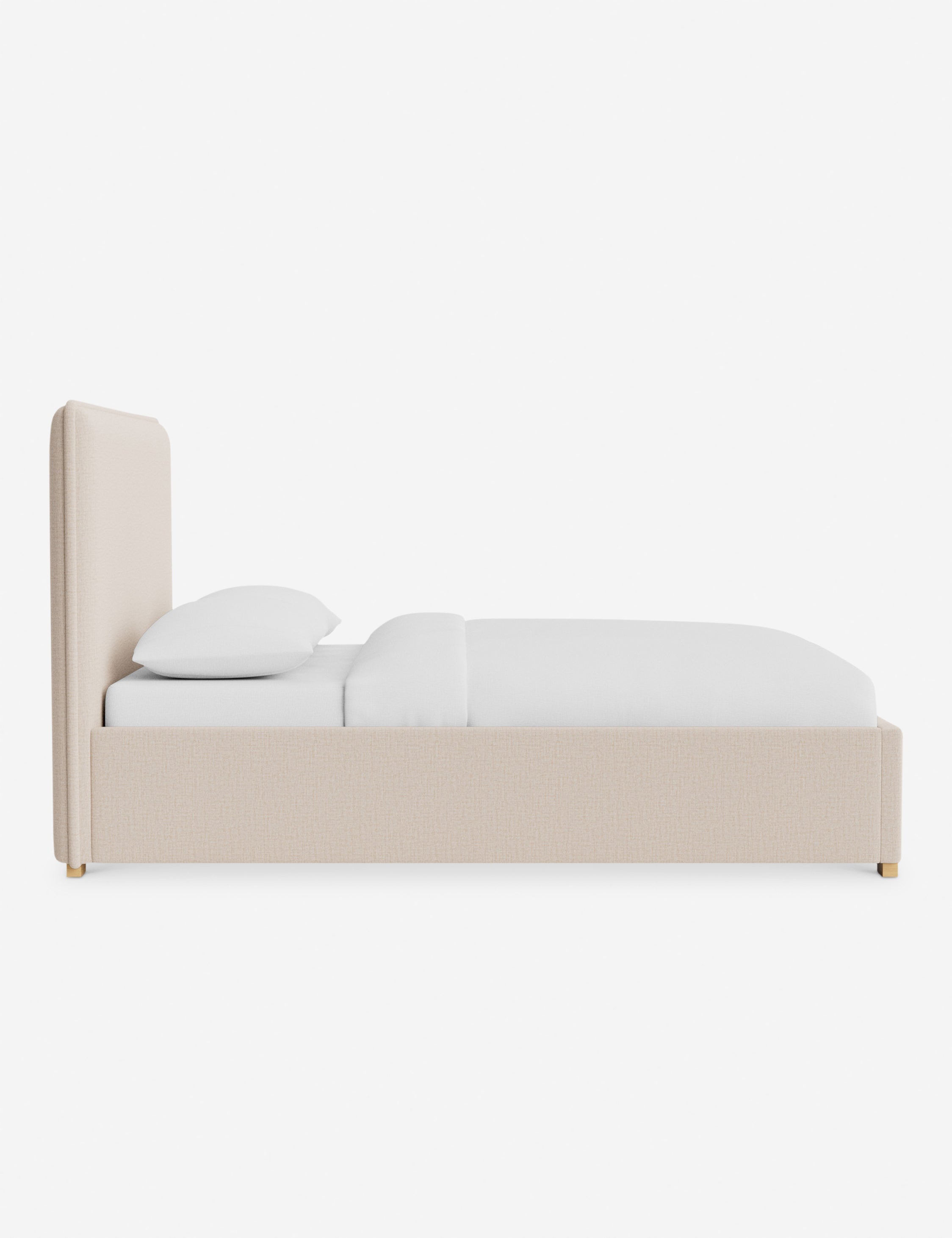 Lit - Le lit allie des lignes douces à une simplicité épurée pour un style à la fois équilibré et raffiné.