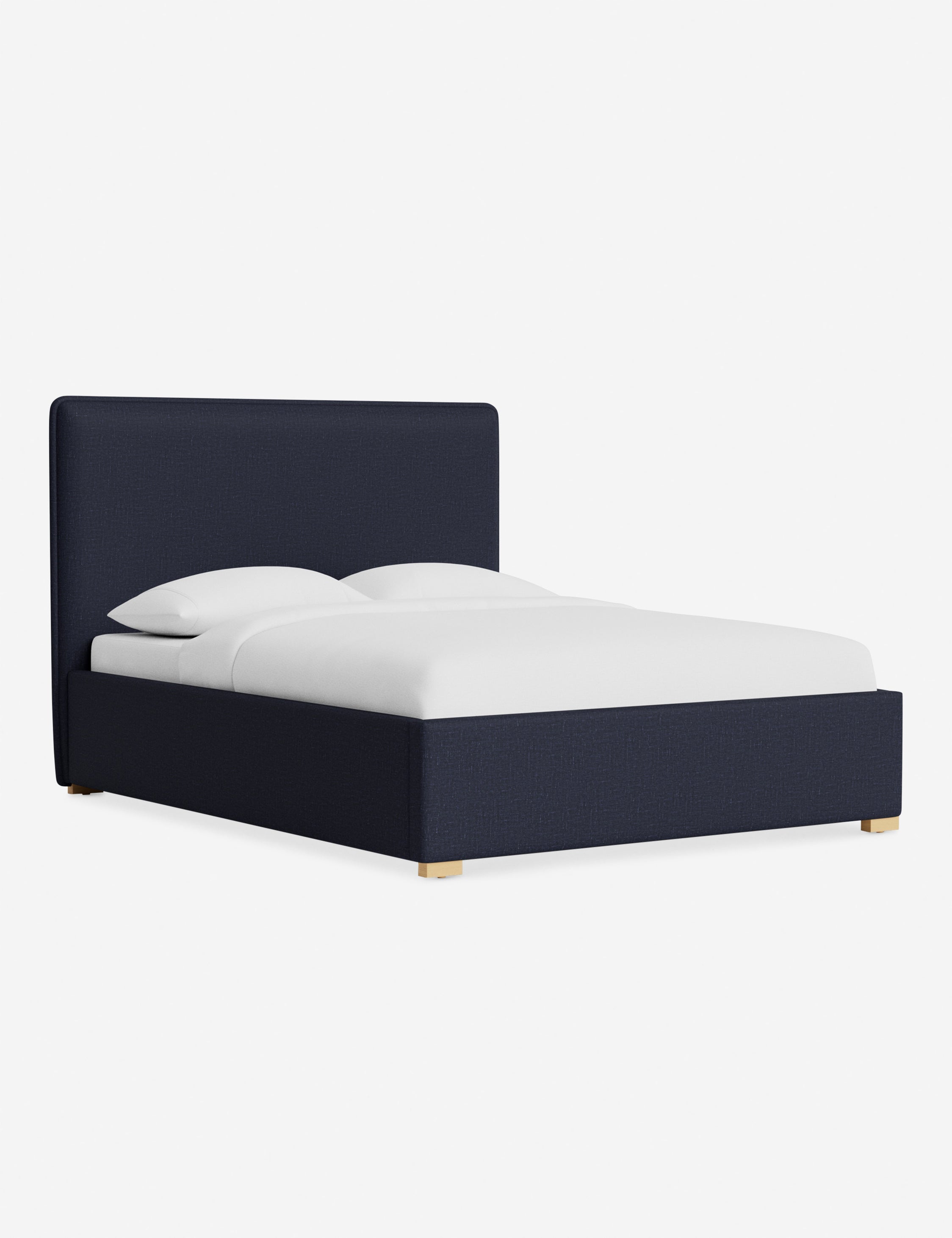 Lit - Le lit allie des lignes douces à une simplicité épurée pour un style à la fois équilibré et raffiné.
