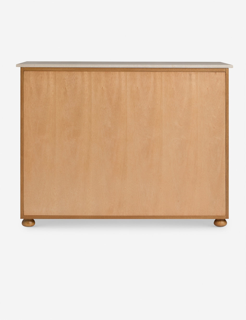Commode - Dans un véritable style campagnard anglais, la commode de la collection exclusive pour Lulu and Georgia offre une structure en bois épurée