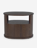 Table de chevet - À la fois sculpturale et équilibrée, la table de chevet Audey apporte une élégance chaleureuse à votre chambre