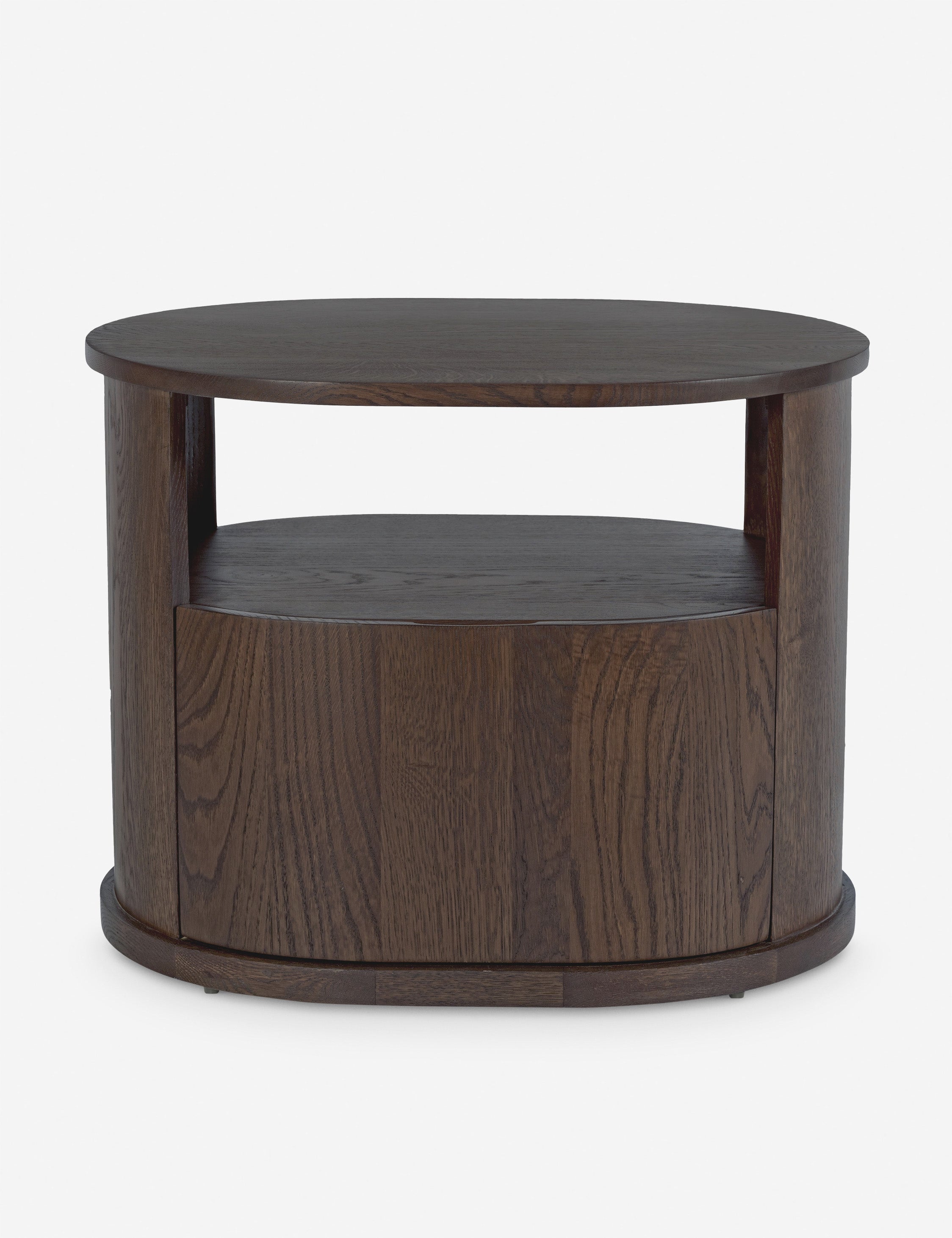 Table de chevet - À la fois sculpturale et équilibrée, la table de chevet Audey apporte une élégance chaleureuse à votre chambre