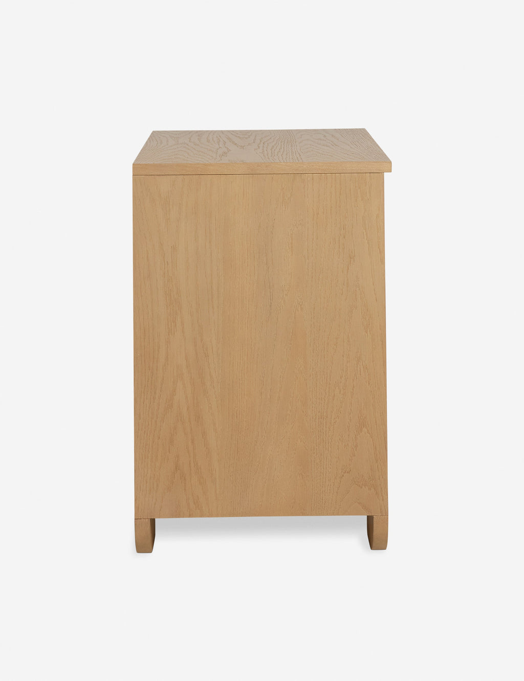 Nightstand - met l'accent sur les personnes et les lieux dans ses créations, en créant des espaces qui trouvent l'équilibre et l'impact grâce à une curation réfléchie