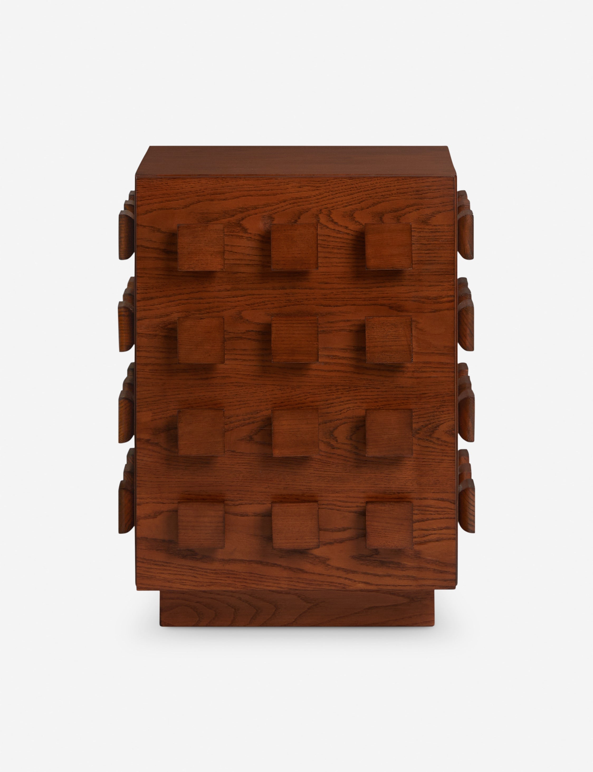 Table de chevet - joue avec la répétition et la dimension pour créer un profil saisissant en bois