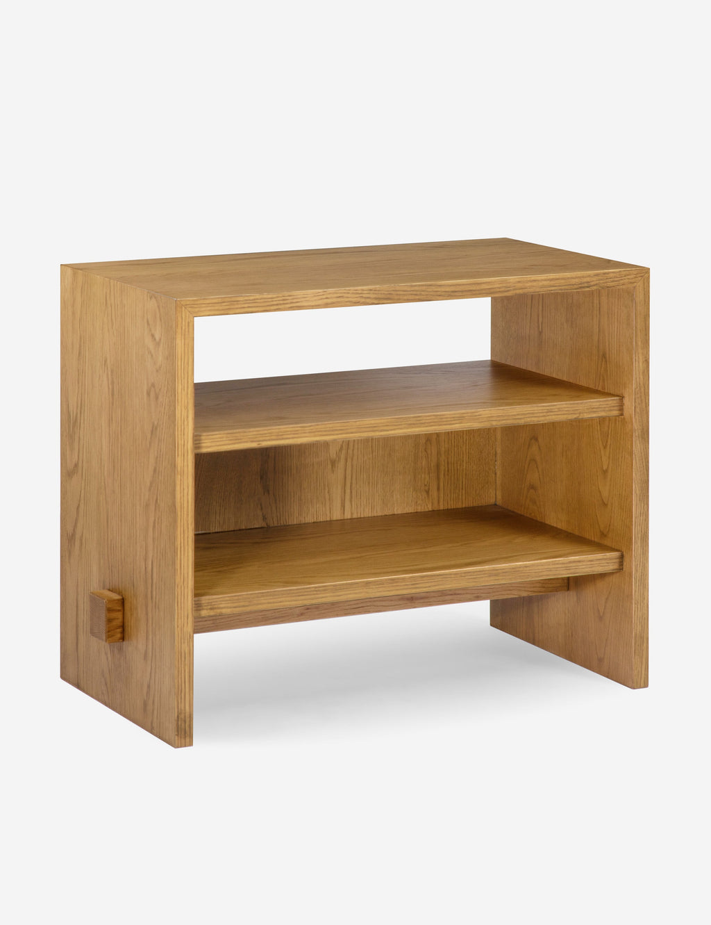 Table de chevet - La table de chevet offre une chaleur naturelle grâce à son mélange de placages et de bois de chêne massif, le tout habillé d'une finition claire qui met en valeur le grain