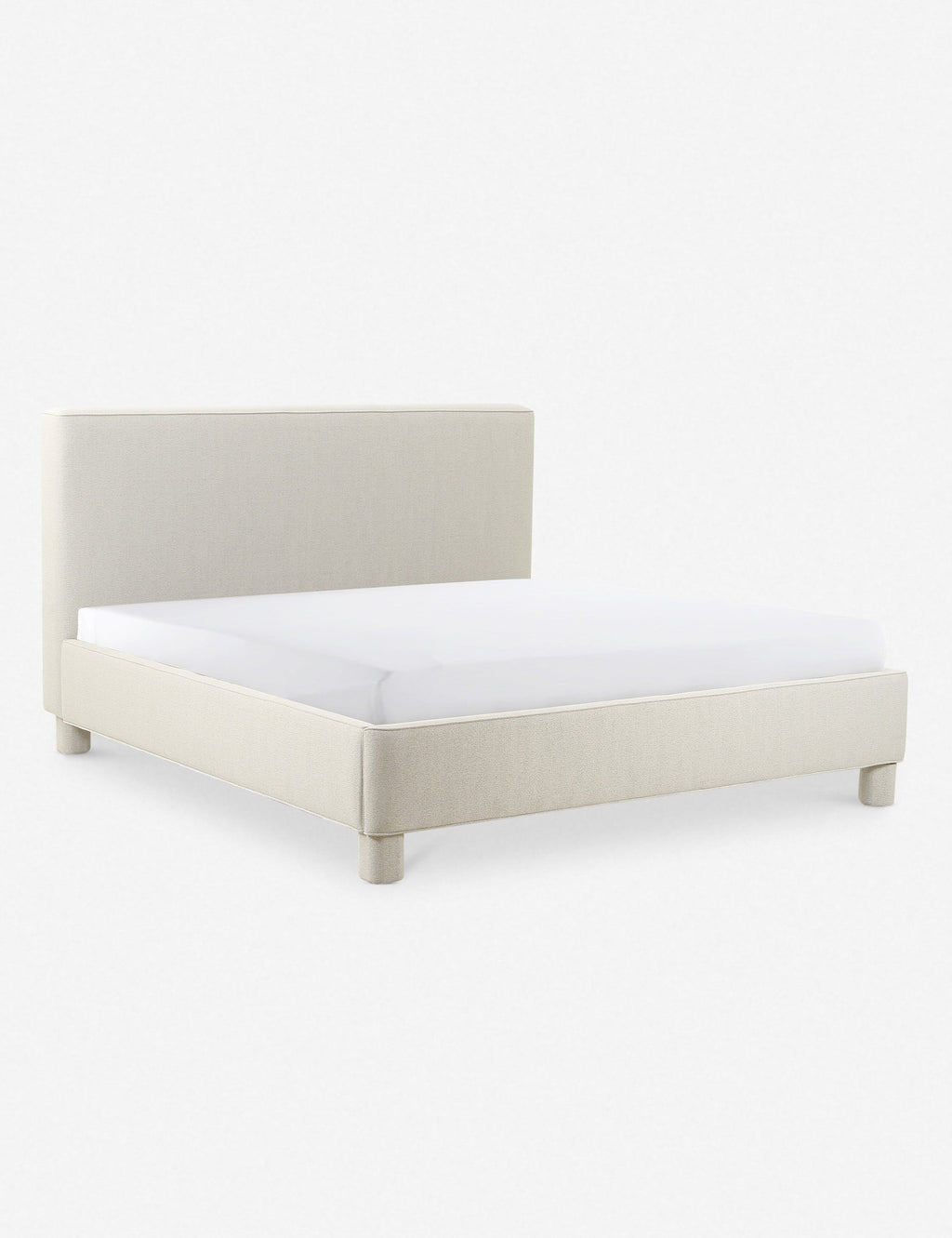 Lit plate-forme - Un caractère intemporel vous invite dans ce lit rembourré, doté d'une tête de lit moelleuse pour des moments de détente et de traverses douces qui ajoutent une