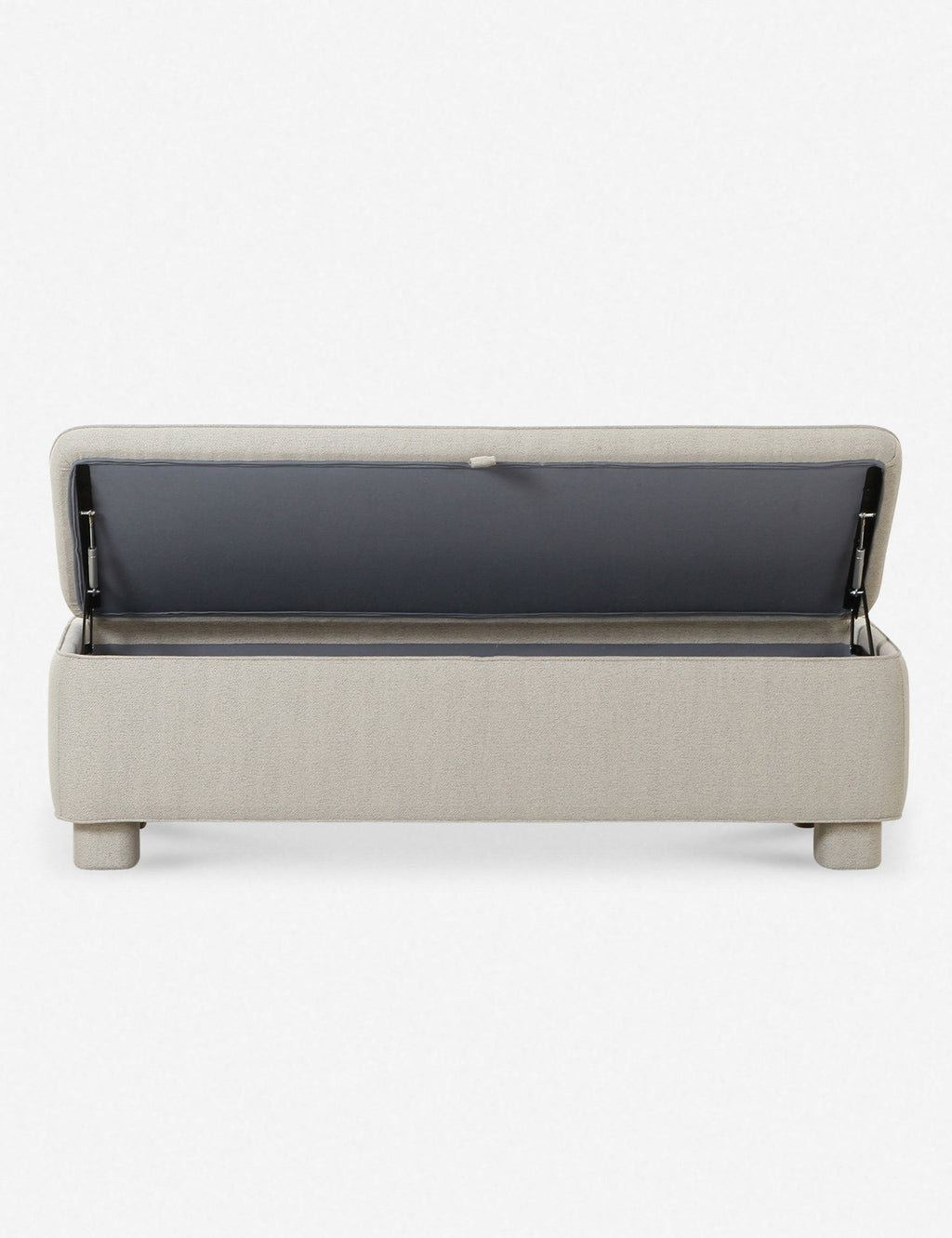Banc - Ce banc tapissé, au caractère intemporel, est doté d'un espace de rangement intérieur pour le linge de maison, les oreillers et les couvertures