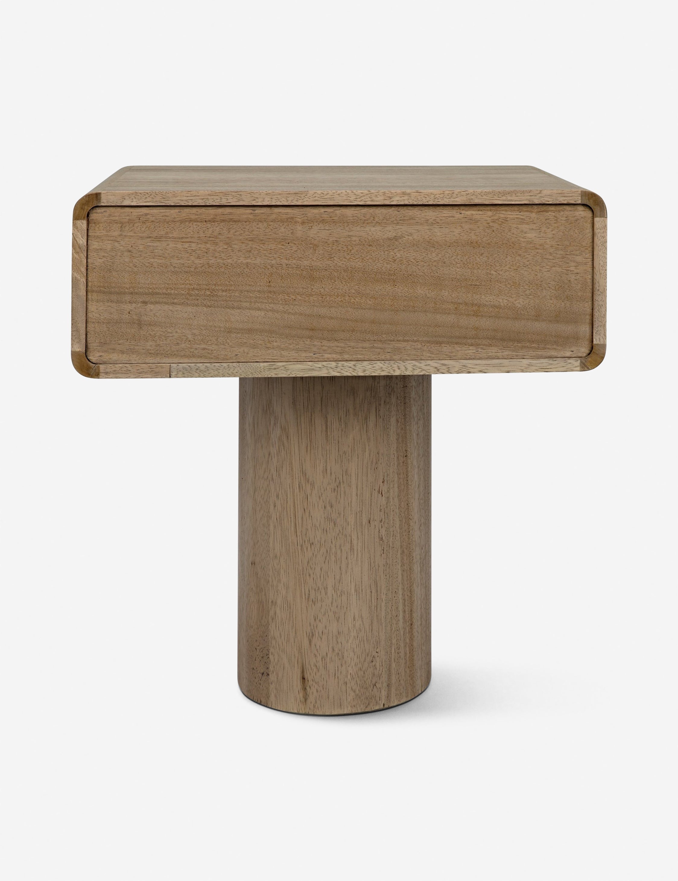 Table de chevet - Nous aimons décrire cette pièce comme moderne avec une touche bohème