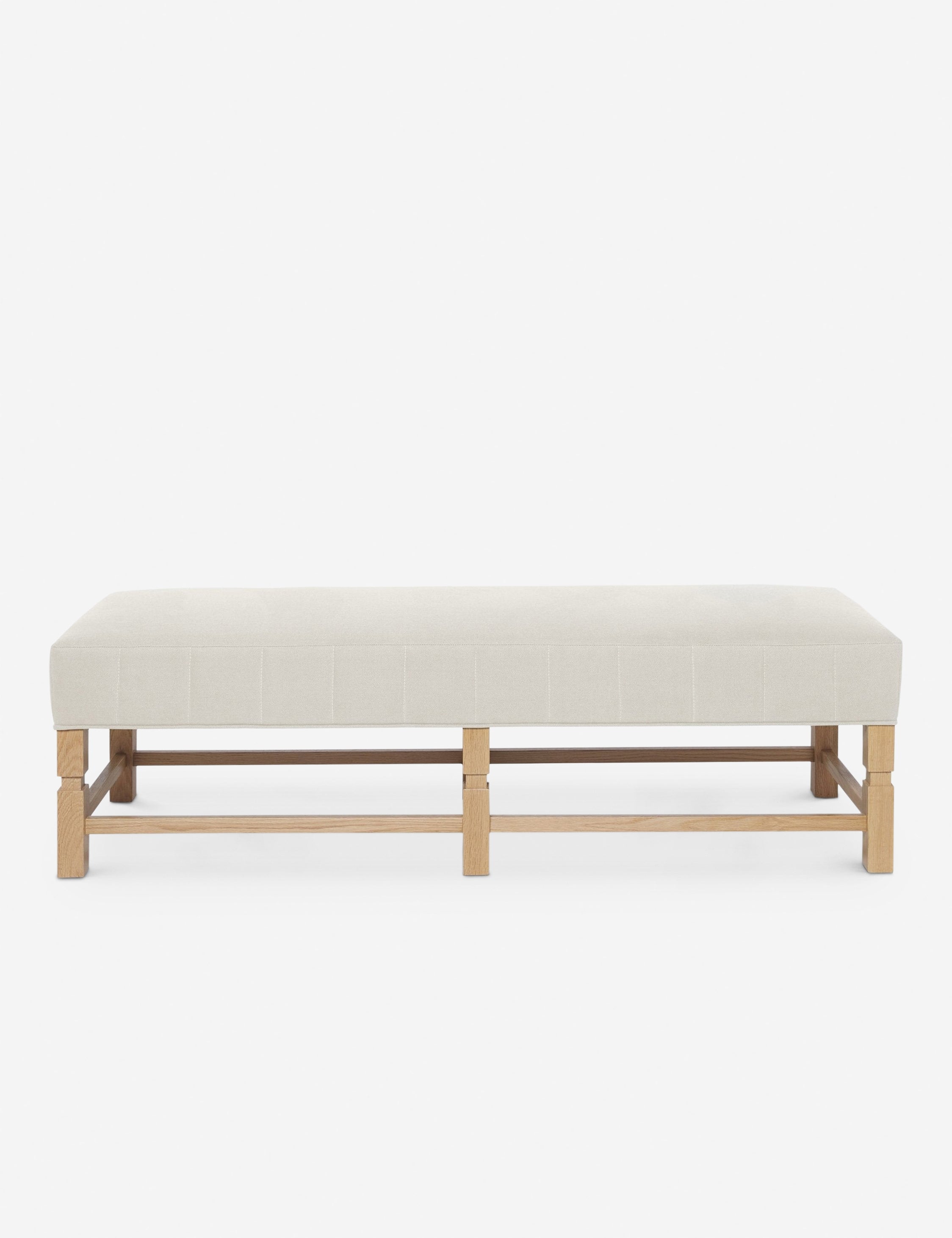 Banc – Alliant un style sur mesure à des matériaux classiques, ce banc rembourré est l'incarnation du confort intemporel.