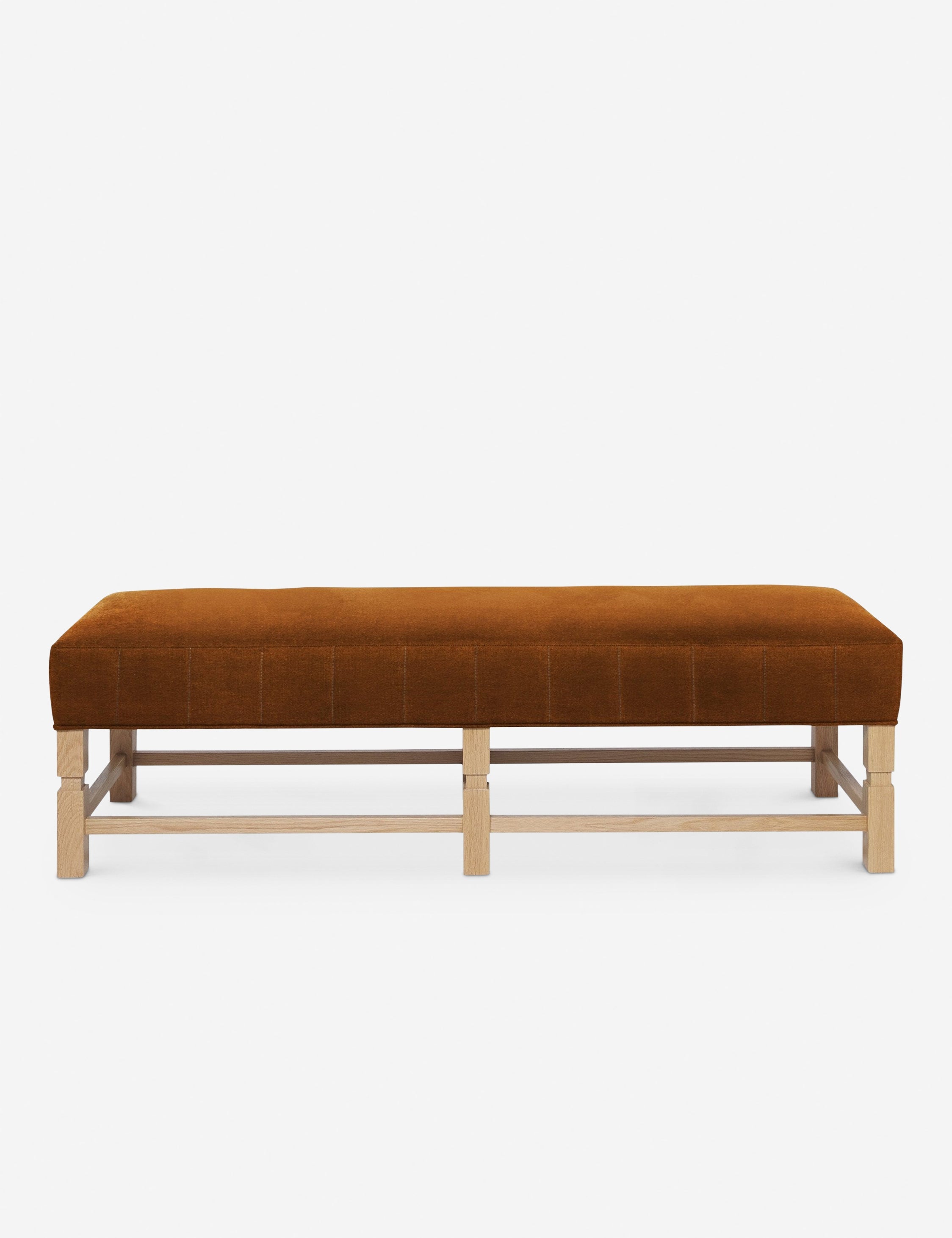 Banc – Alliant un style sur mesure à des matériaux classiques, ce banc rembourré est l'incarnation du confort intemporel.