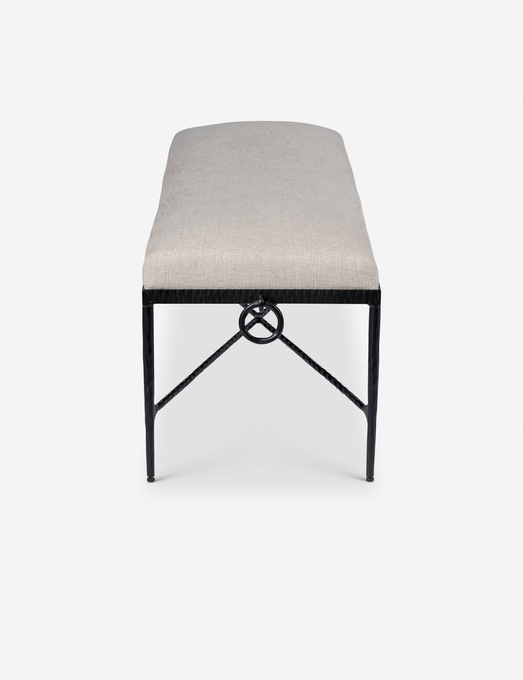Banc - allie un design réfléchi à des matériaux durables, créant des pièces intentionnelles conçues pour embellir votre espace