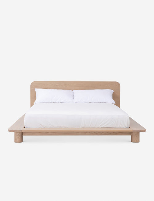 Bed - Le studio de design de meubles cherche à créer des espaces ouverts et naturels avec sa ligne de mobilier minimaliste.