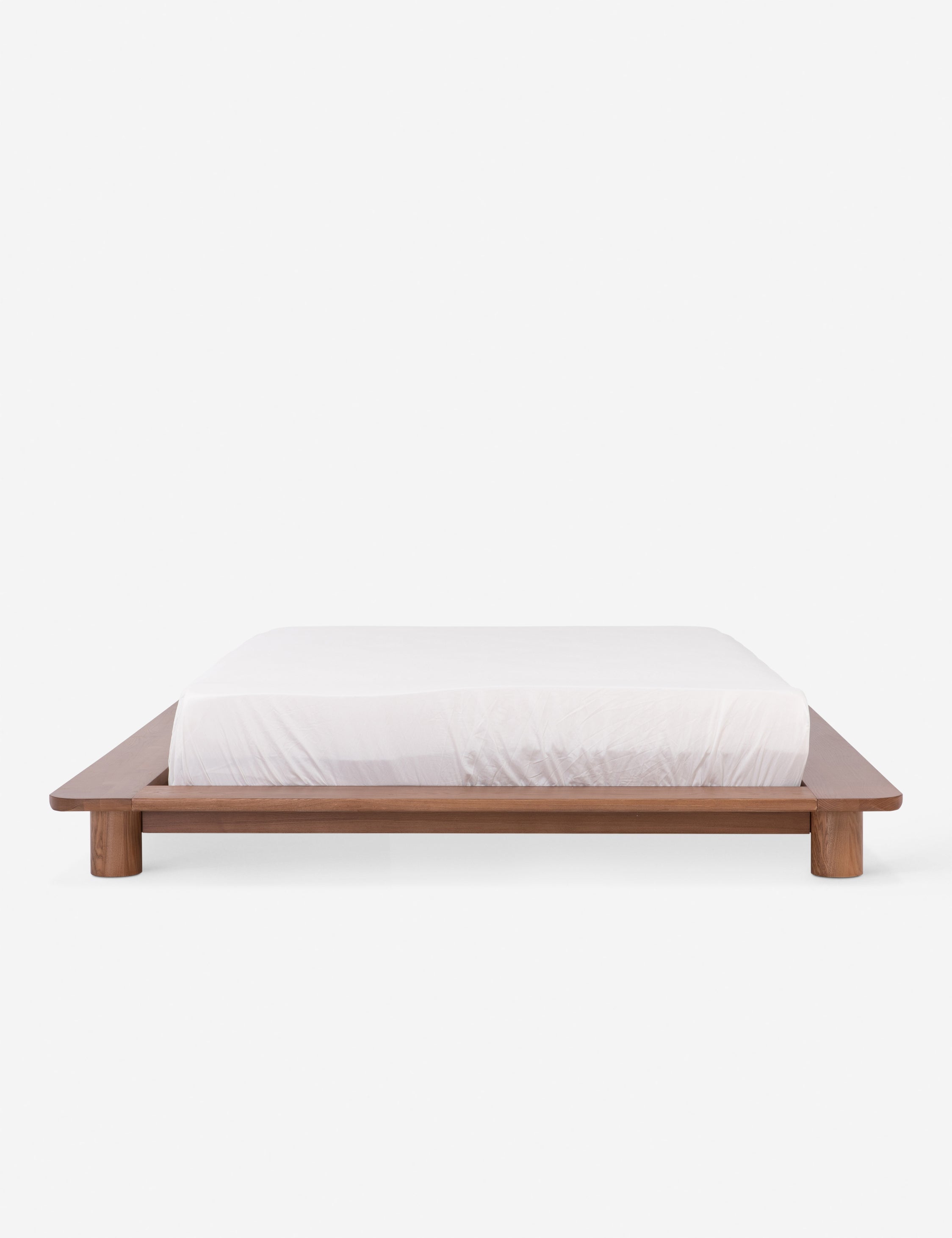 Lit Plateforme - Le studio de design de meubles cherche à créer des espaces ouverts et naturels avec sa ligne de mobilier minimaliste