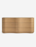 Dresser – Célébrée pour ses céramiques et ses designs audacieux, apporte son sens du raffinement et une touche d'espièglerie à une